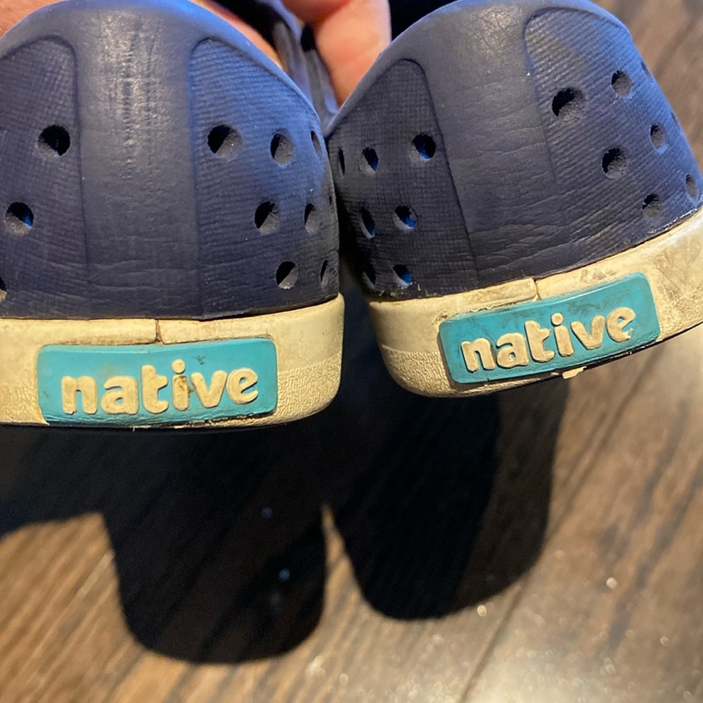 Native Jefferson Shoes - Picture 6 of 7